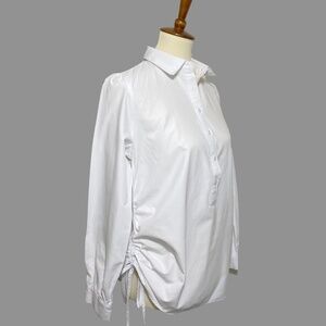 18 Centimeters Classic White Button Down with Cinched Side Size Medium